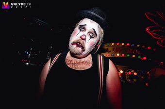 circus sideshow the great gordo gamsby sword swallowing juggling nightclub freakshow sad hobo clown